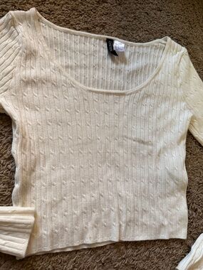 Women’s Small Cropped Sweater White H and M Vintage Never Worn